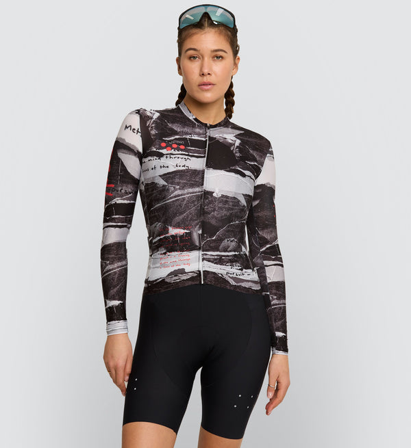 Photo of Archive Womens Cycling Long Sleeve Jersey Monochrome front, best, bike, fit, day, road, moisture wicking, form fitting