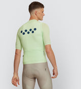 Back view showing Men's Wasabi Air Jersey's reinforced lightweight pocket and reflective accents