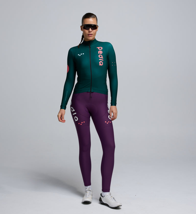 Front view of Pedla’s Women’s Thermal LS Jersey in Pine showing sleek winter design and reflective details