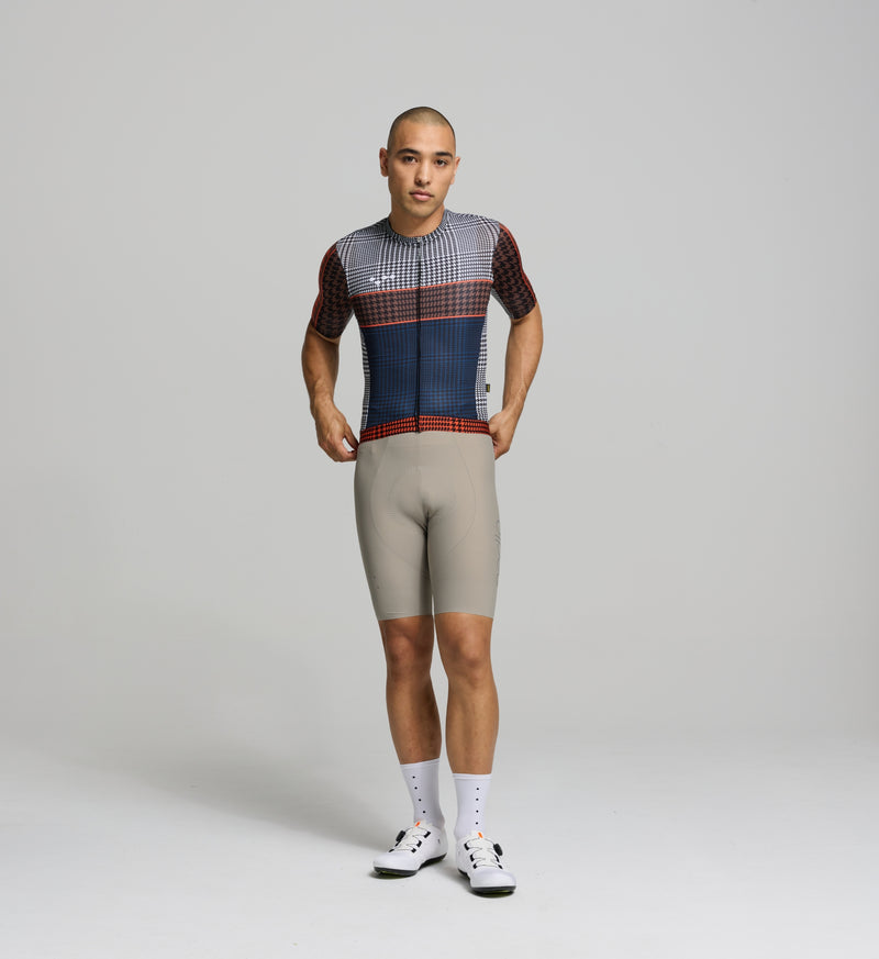 Men's Long Sleeve Cycling Jersey for training, aerodynamic fit, extended sleeves, four-way stretch, durable REPREVE® fabric, high-performance moisture management.