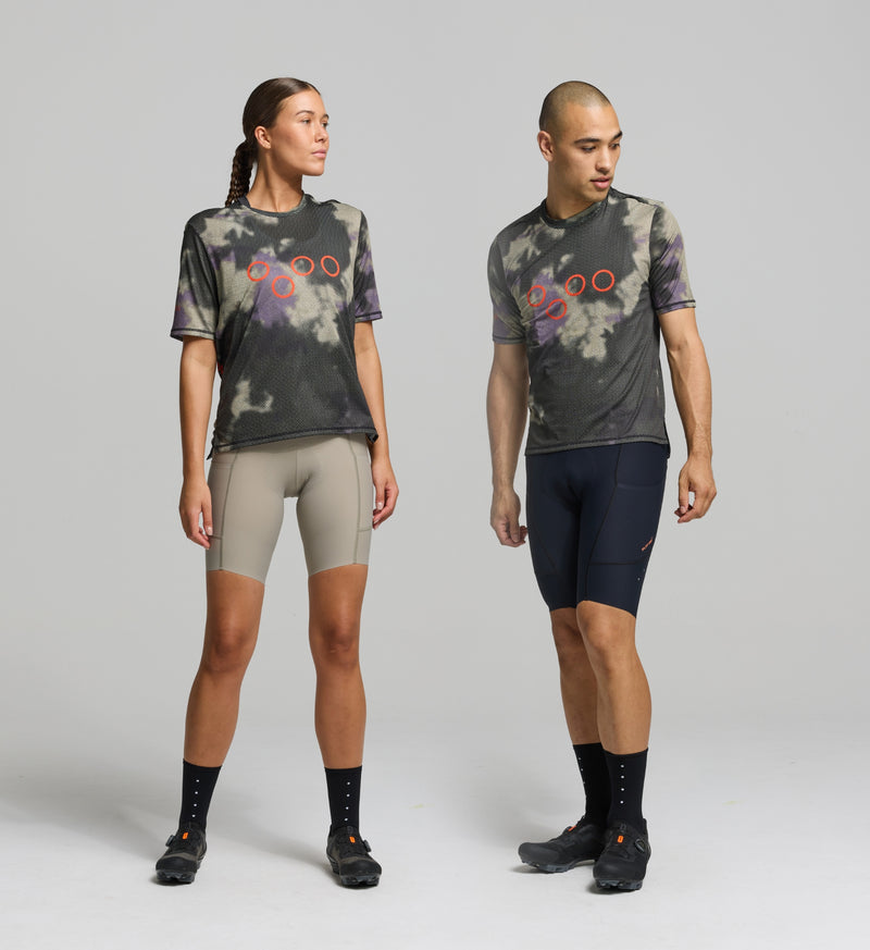Front view of unisex light-coloured cycling tech tee – Italian technical knit with streamlined fit for warm weather rides