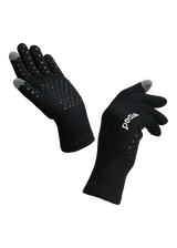 Core / AquaSHIELD Gloves - Black. Wind, rain & cold protection. Breathable, close-fitting stretch fabric. Added grip. Size: One size fits most.
