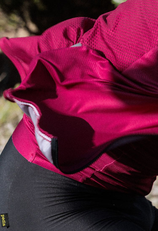 Mens' Cycling Gilets & Vests