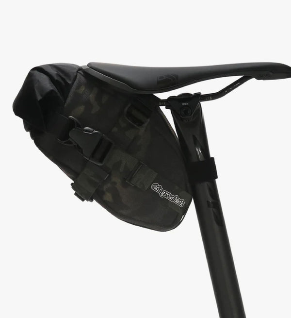 Skingrowsback FLASH PAK Saddle Bag MultiCam - Black, compact bike packing solution, 1.7L volume, weather resistant, 200g weight