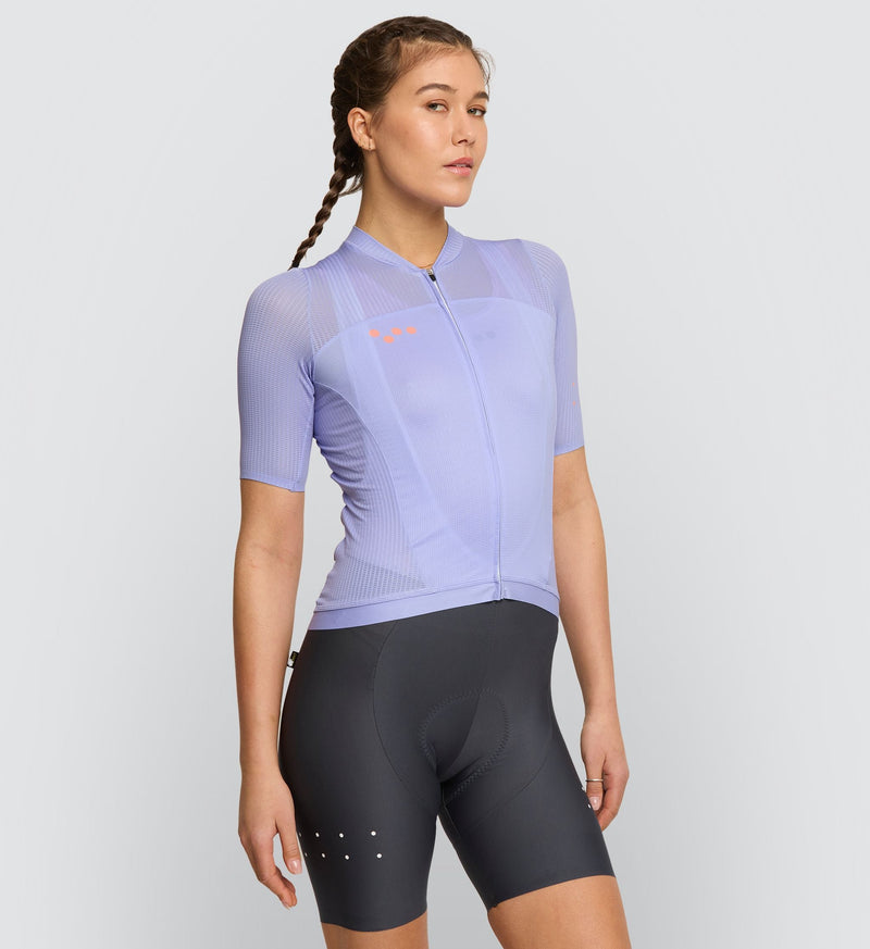 Best Women's Cycling Jerseys: From Summer Short Sleeve to Thermal Long ...