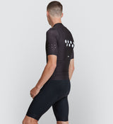 Core Men's Classic Cycling Jersey - Black | Improved fit, SPF 50 fabric, quick drying, four-way stretch, ventilation, silicone gripper bands.