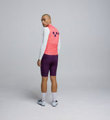 Back view of Coral Plum Classic LITE Cycling Gilet – featuring three rear pockets and elasticated hemline with silicone band