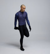 Side profile of Men's Dusk Thermal Gilet – flexible thermal fabric with windproof protection for cold-weather cycling
