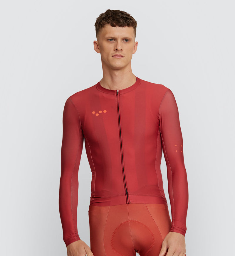 Front view of the Essentials Men's Classic Long Sleeve Jersey in Astro Dust, showcasing the comfortable four-way stretch and added side body ventilation.