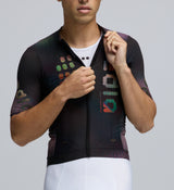 Close-up of the Carbonado Classic Cycling Jersey - highlighting premium fabric texture and superior craftsmanship.