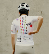 Back view of the Women's LunaAIR Cycling Jersey in white, featuring three rear pockets, reinforced stitching, and a silicon-injected hemline for secure fit.