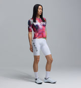 Pedla Colour Wheel Men's Classic Jersey Motion Pink - Designed as your go-to cycling jersey for any ride, the Classic Cycling Jersey combines performance, comfort, and style in one essential piece. Whether you're riding long distances or enjoying a casual bike ride, this jersey offers a perfect fit and reliable performance in all conditions.