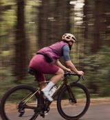 Side view of Men’s SuperFit 2.0 Bib Shorts in Mulberry - Aerodynamic fit and seamless cuff design