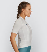 Side view of Women's Classic Cycling Jersey in Chalk, displaying underarm and side body ventilation for enhanced coolin