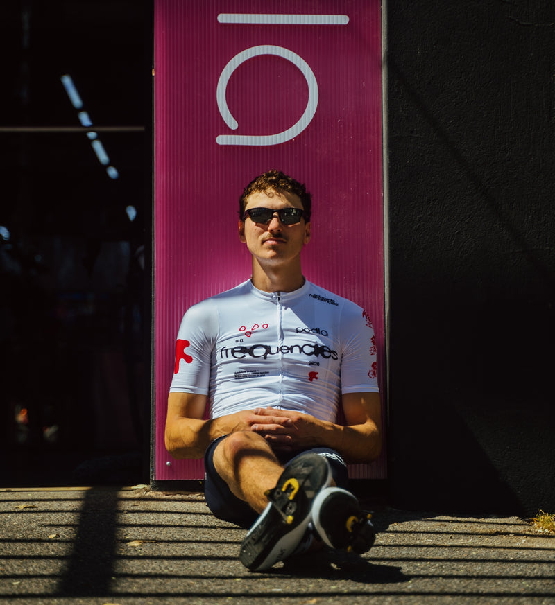 Frequencies / Men's Classic Jersey - White Noise