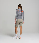Women's Training Long Sleeve Cycling Jersey with three rear pockets, secure zip pocket, breathable perforated panels, sustainable cycling gear, moisture-wicking technology.
