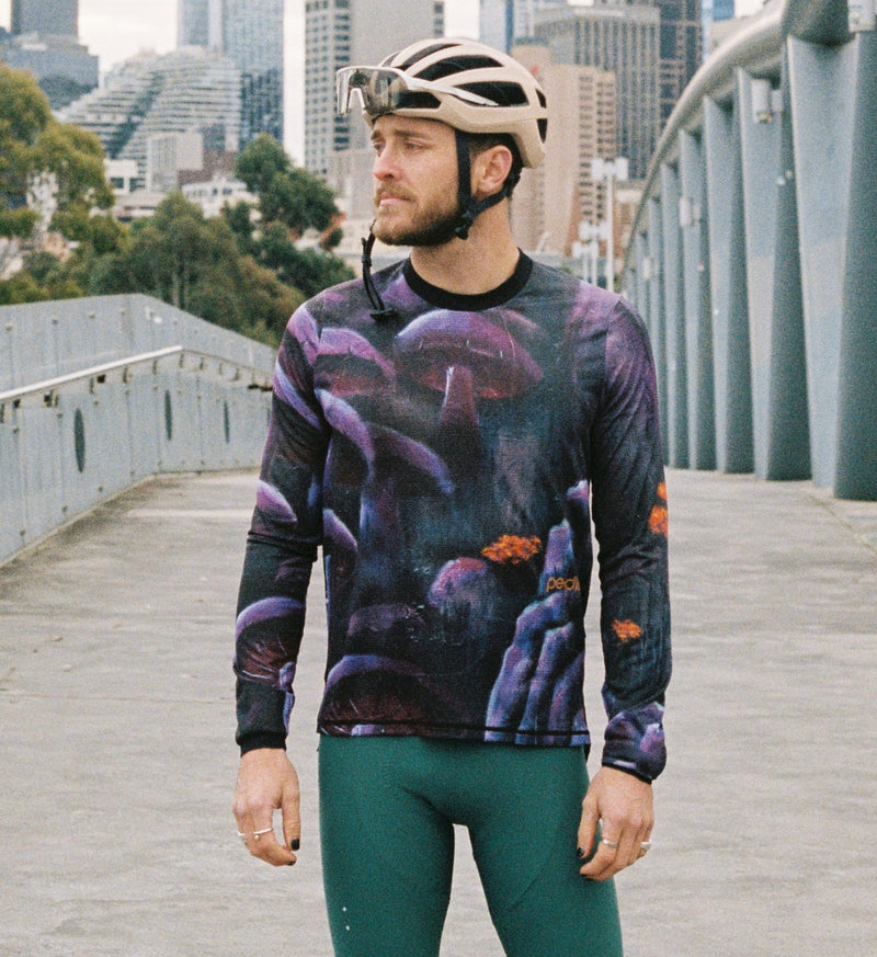 Beyondism / Gravel Tech Long Sleeve Cycling Tee - Makatron | Model Front