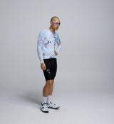 Side view of the jersey in Fade, emphasising breathable mesh panels and ergonomic cut for training comfort.