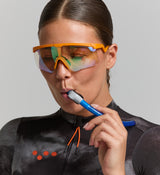 Close-up of hydration hose channel and seamless bonded construction – performance-engineered women’s jersey for hot weather riding