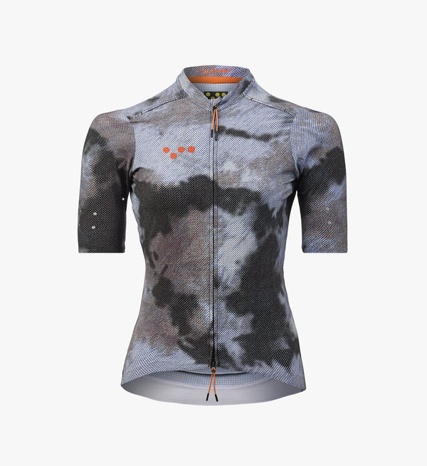 Women’s cycling jersey in light purple – ultralight SuperSYSTEM jersey designed for endurance, gravel, and road performance